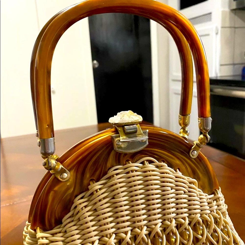 Lucite wicker purse - Picture 1 of 12